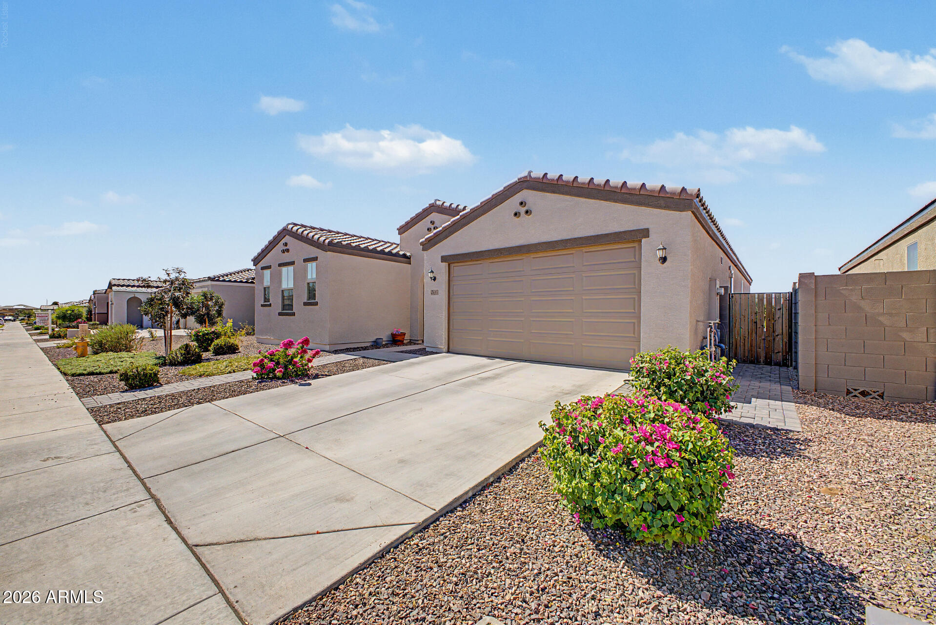 2540 W GRENADINE Road