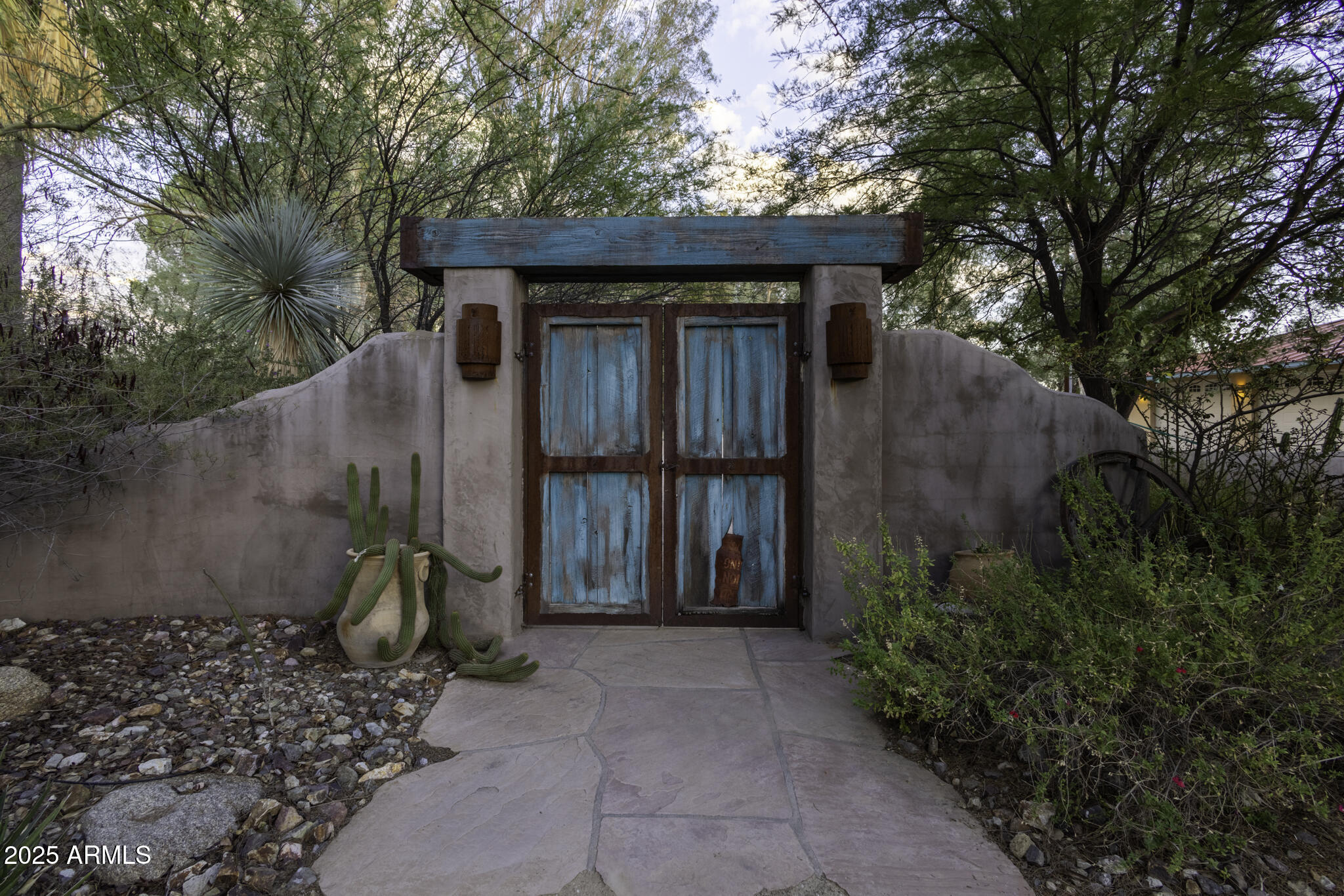 Lazy RC Ranch, Historic Brill Ranch on the Hassayampa River, Bordering the Nature Conservancy - Residential