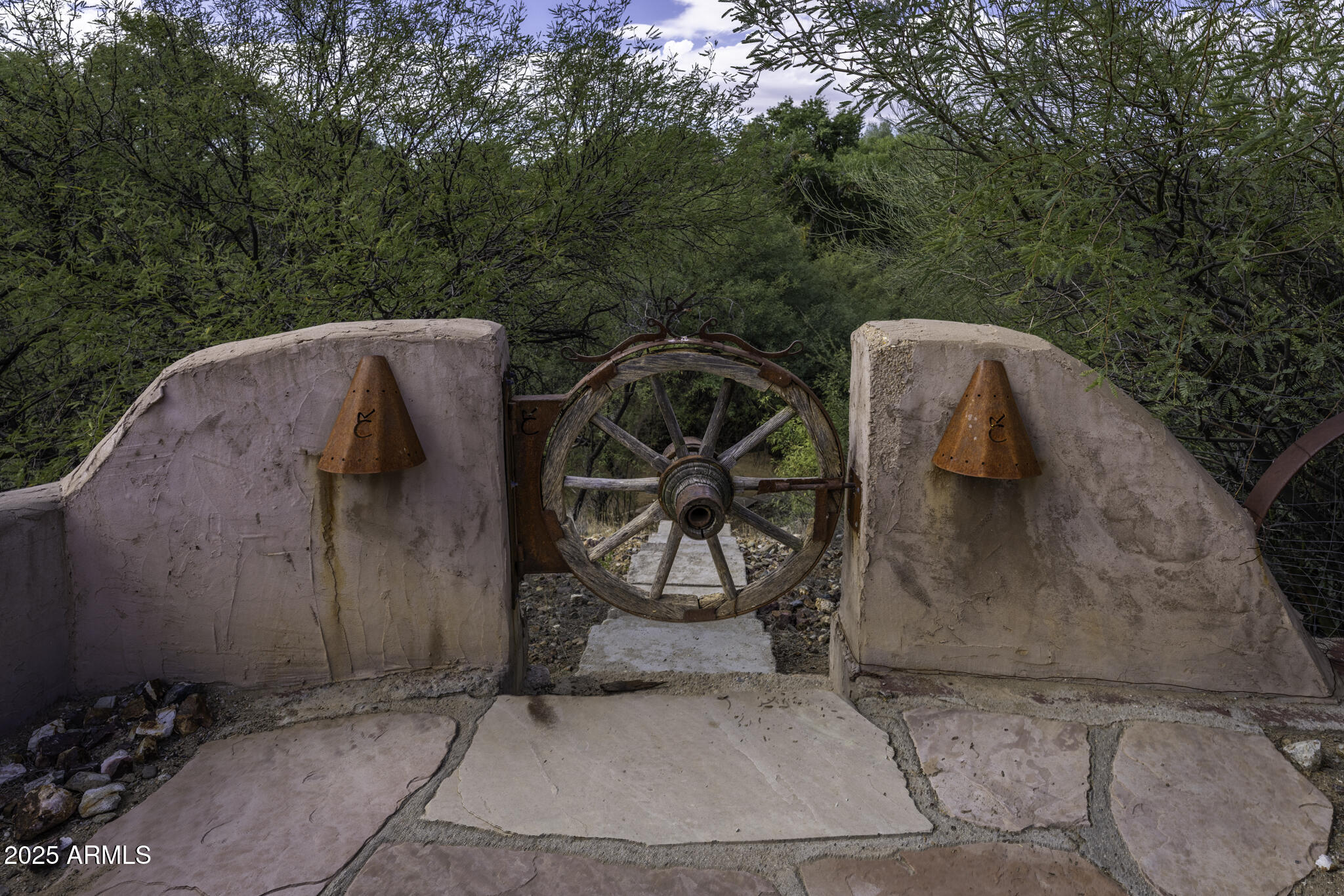 Lazy RC Ranch, Historic Brill Ranch on the Hassayampa River, Bordering the Nature Conservancy - Residential