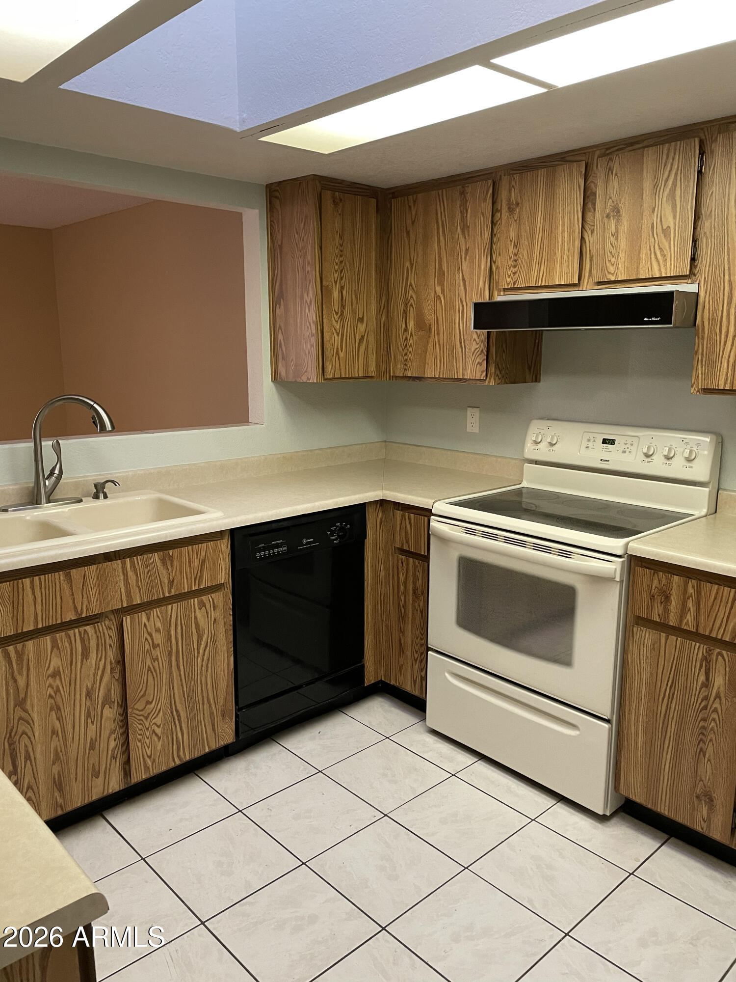 2524 E VILLA THERESA Drive