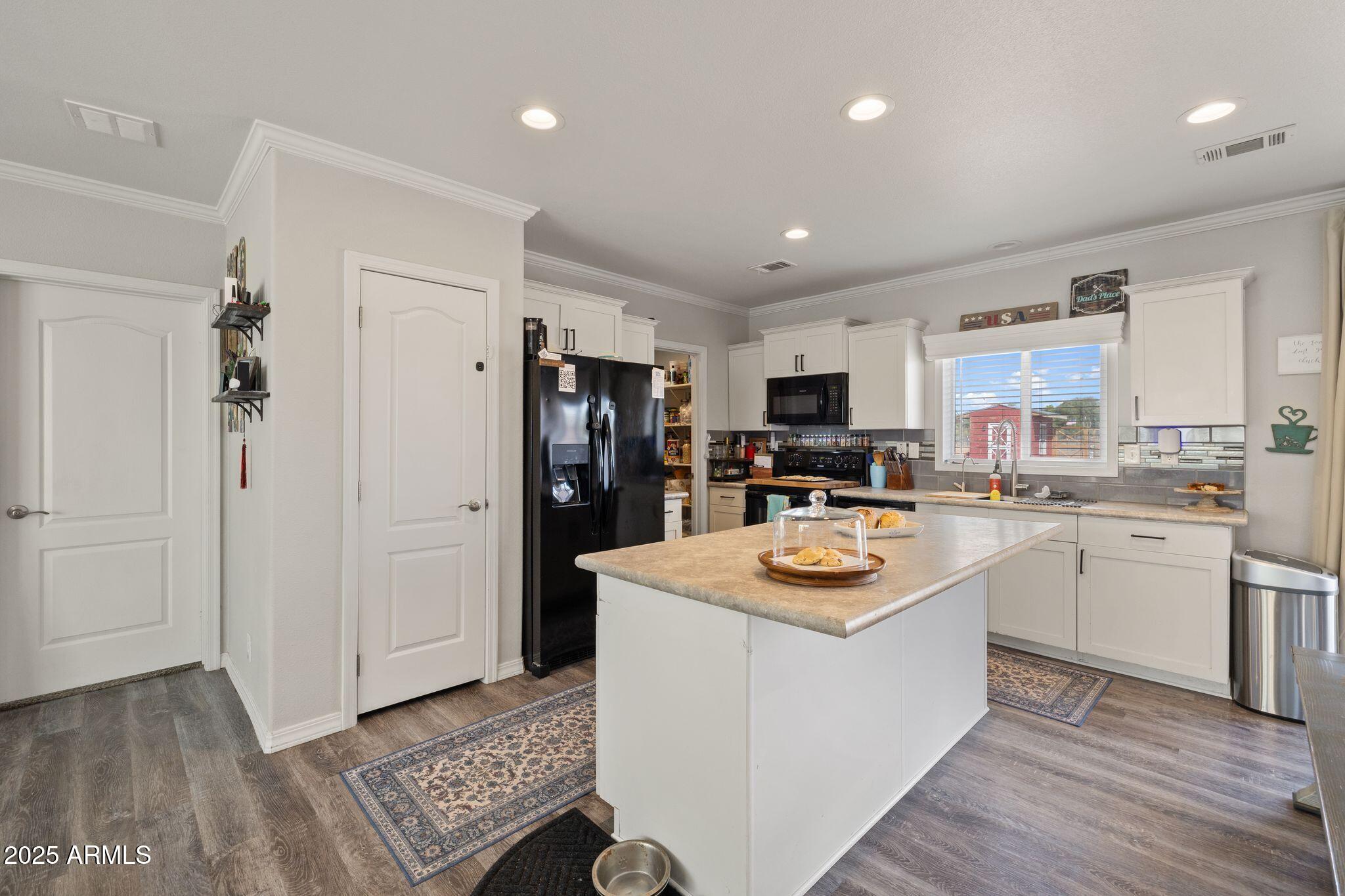 25221 N MITCHELL Road