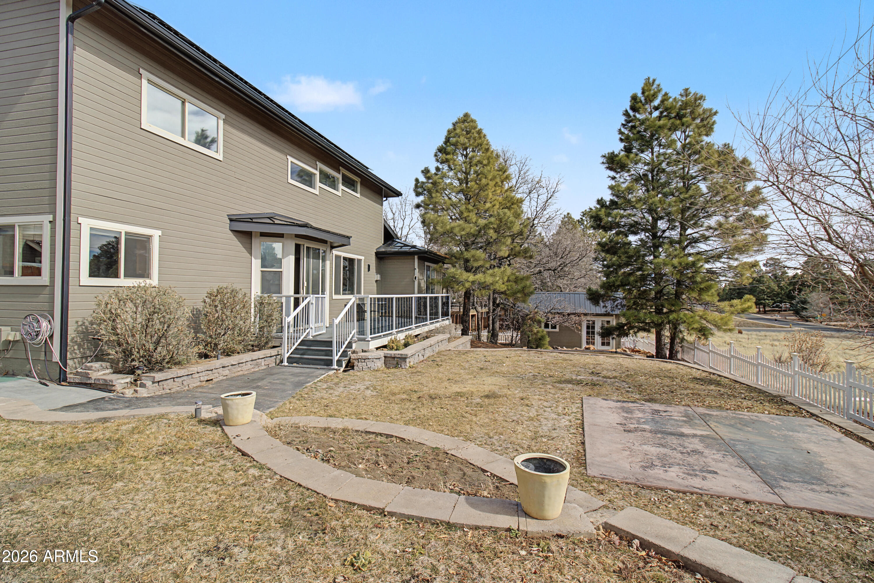 AMBERWOOD - Residential