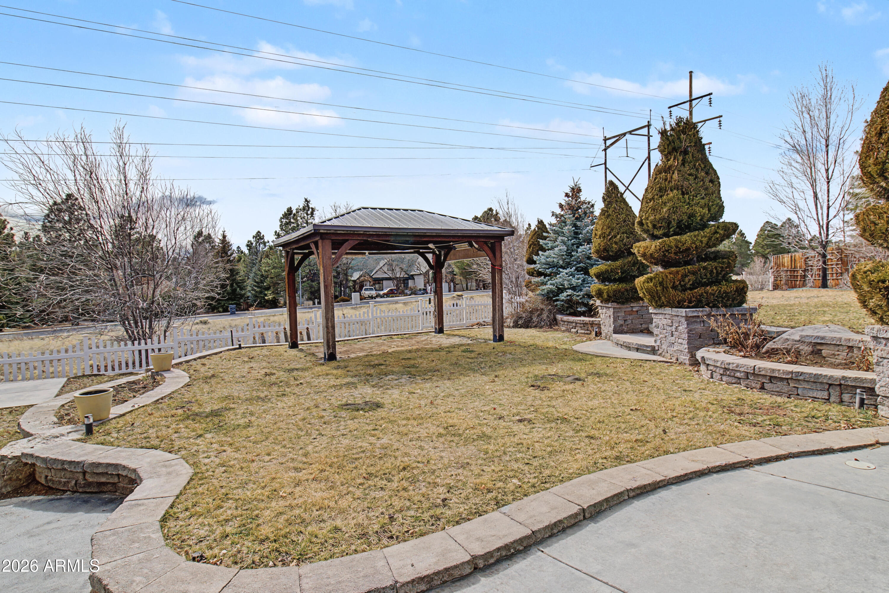 AMBERWOOD - Residential