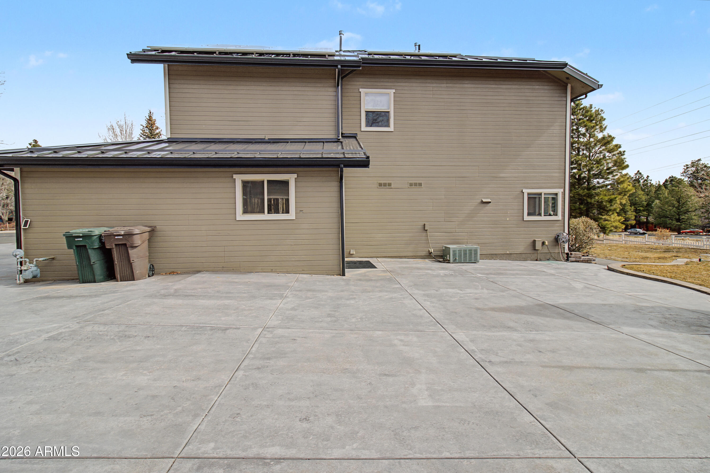AMBERWOOD - Residential