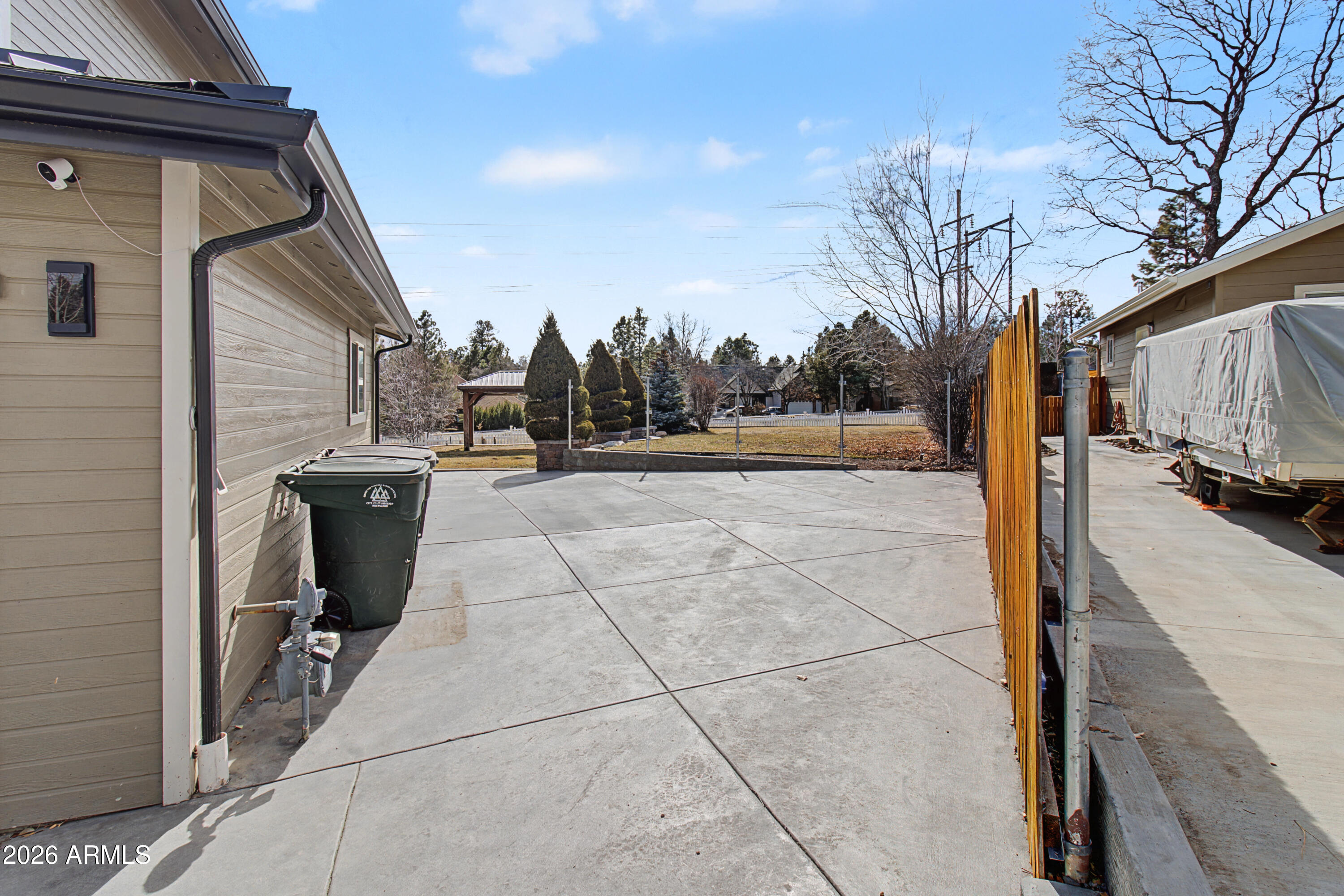 AMBERWOOD - Residential