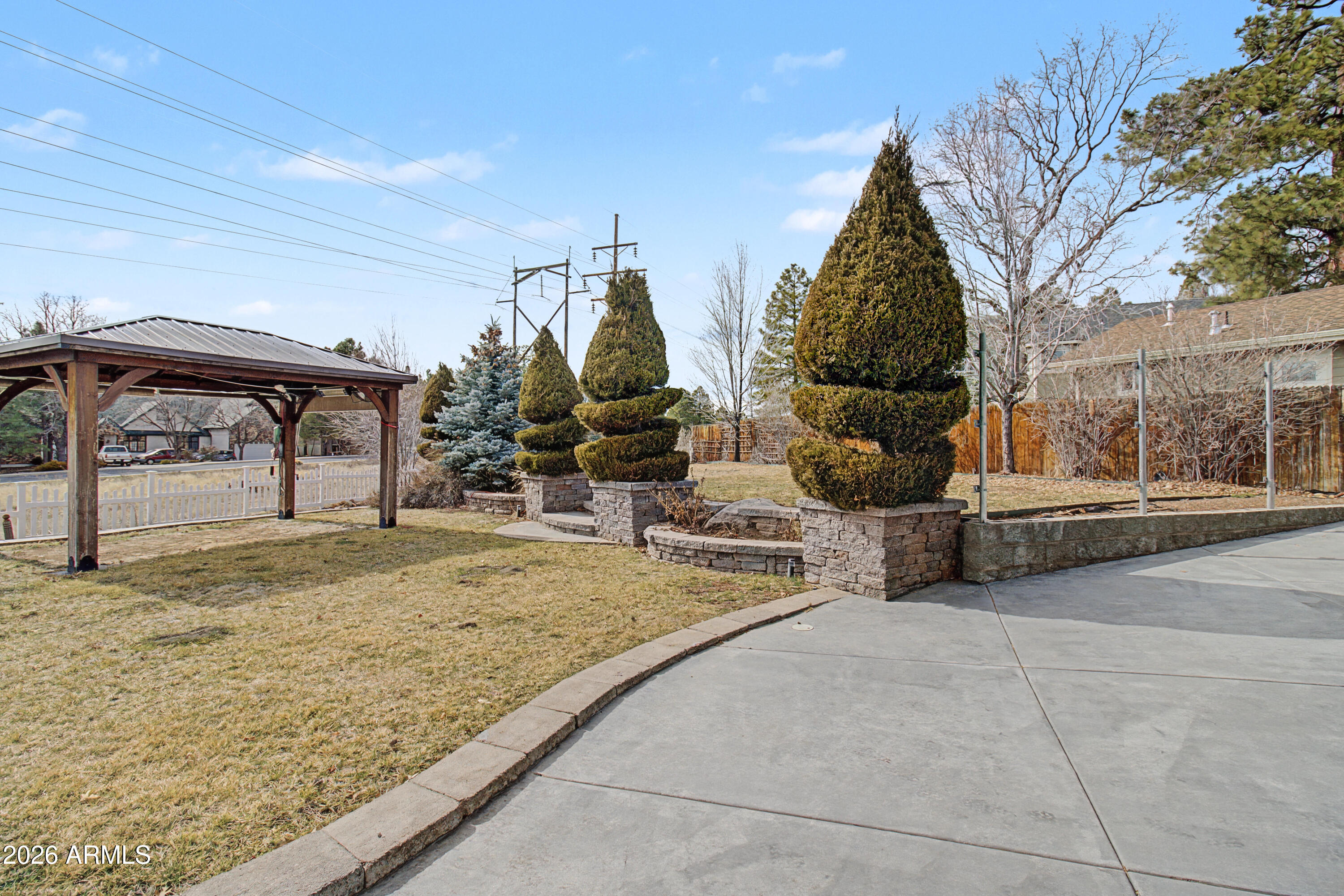 AMBERWOOD - Residential