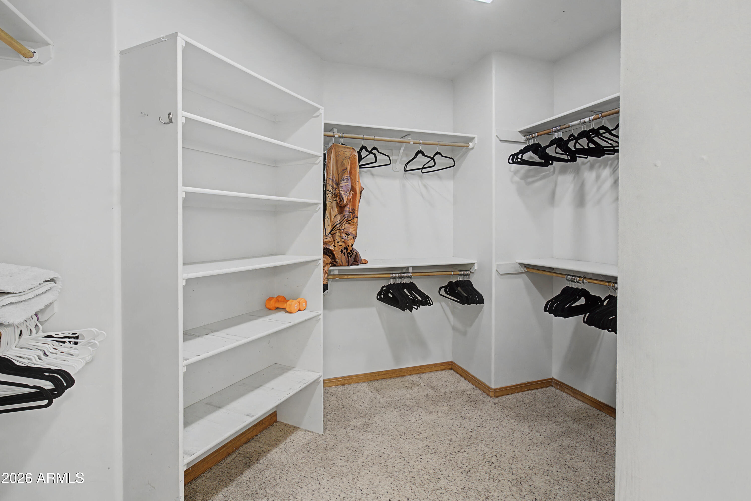 AMBERWOOD - Residential