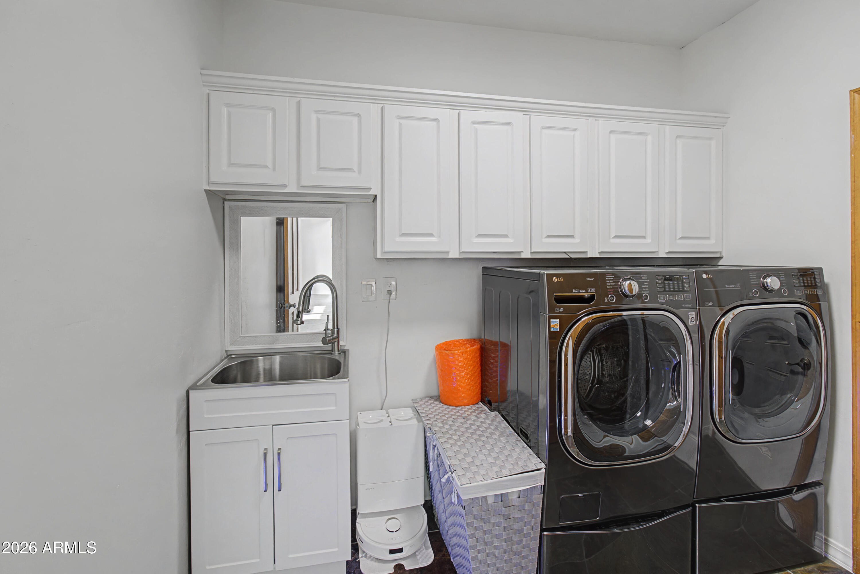 AMBERWOOD - Residential