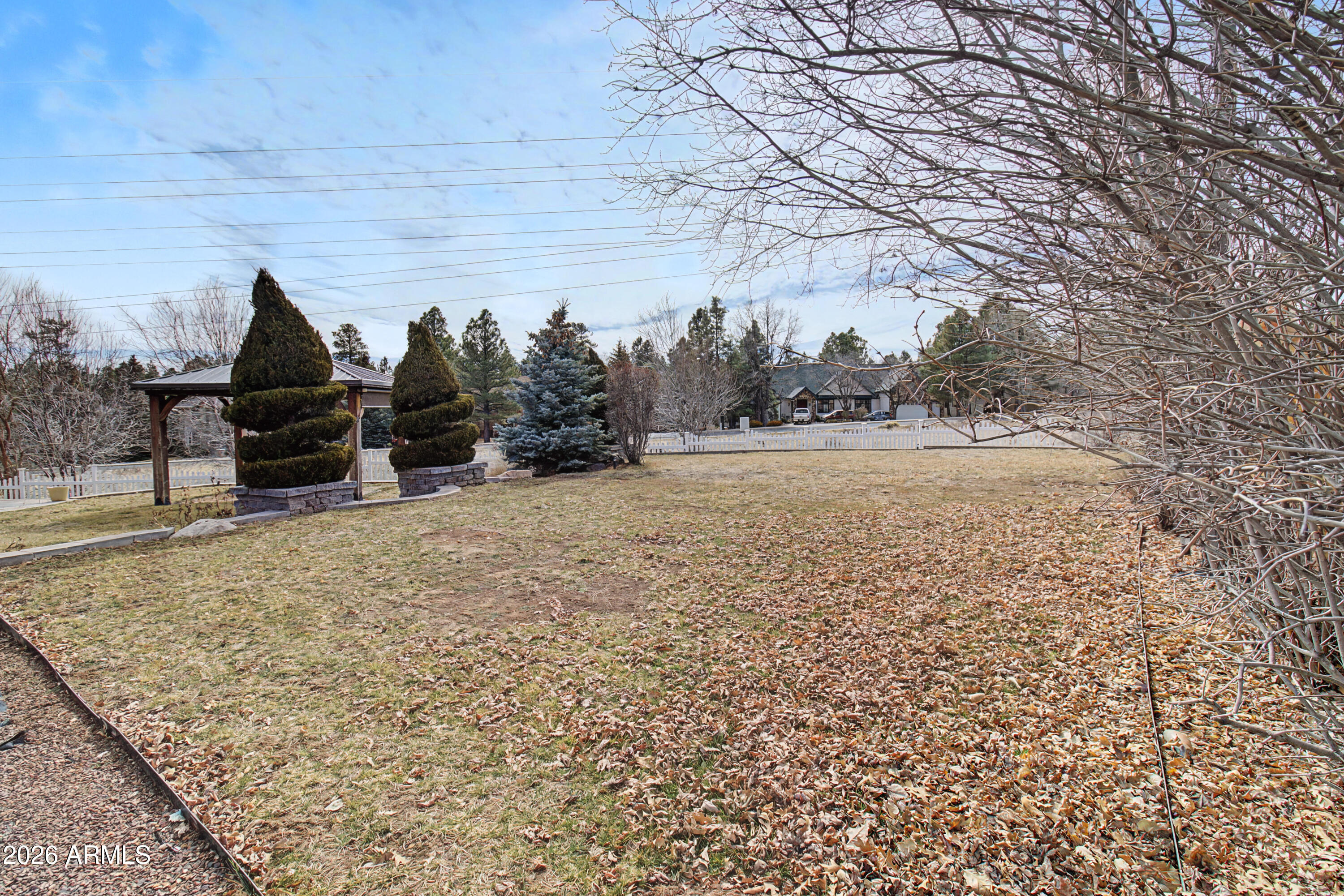 AMBERWOOD - Residential