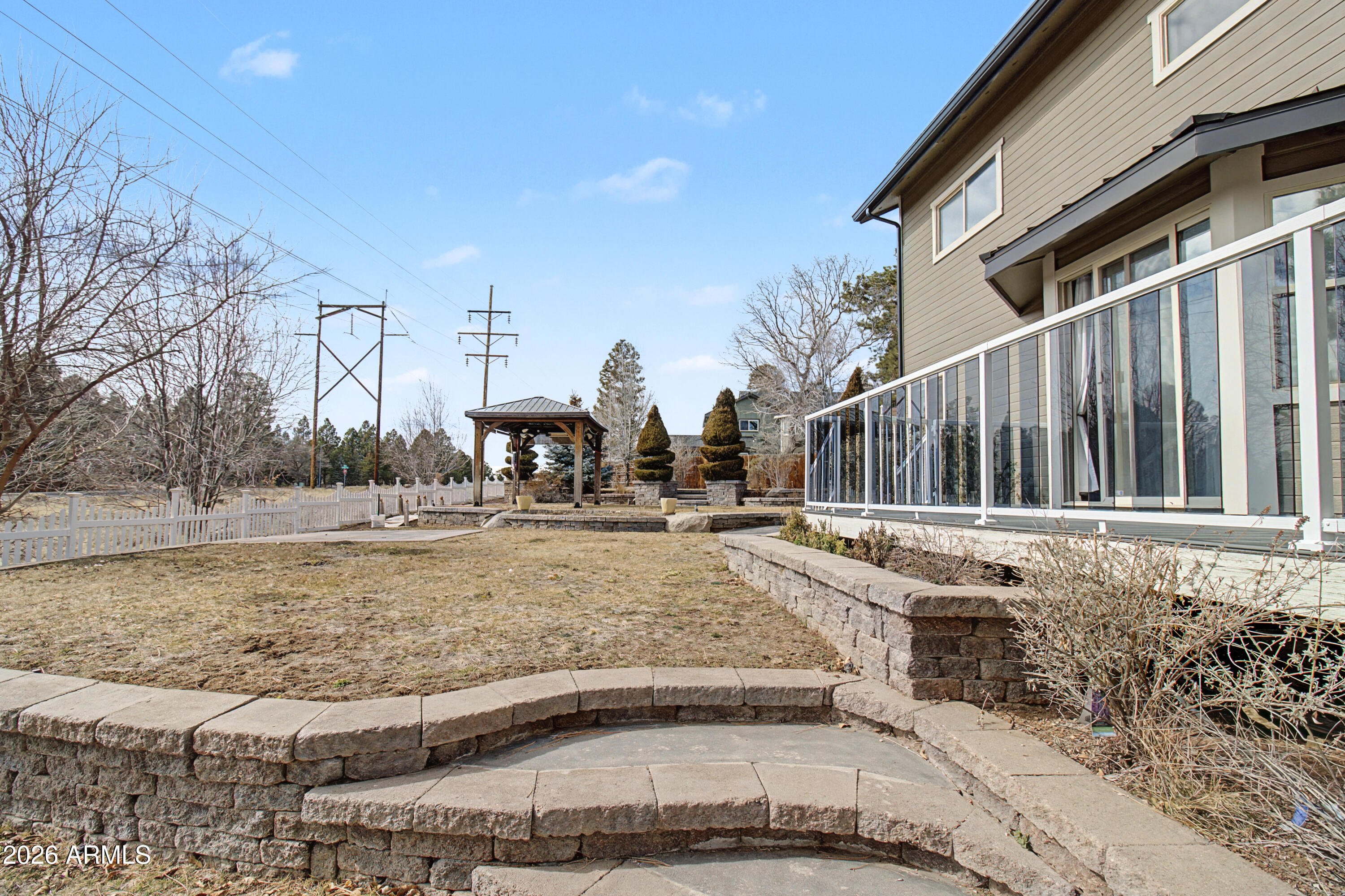 AMBERWOOD - Residential