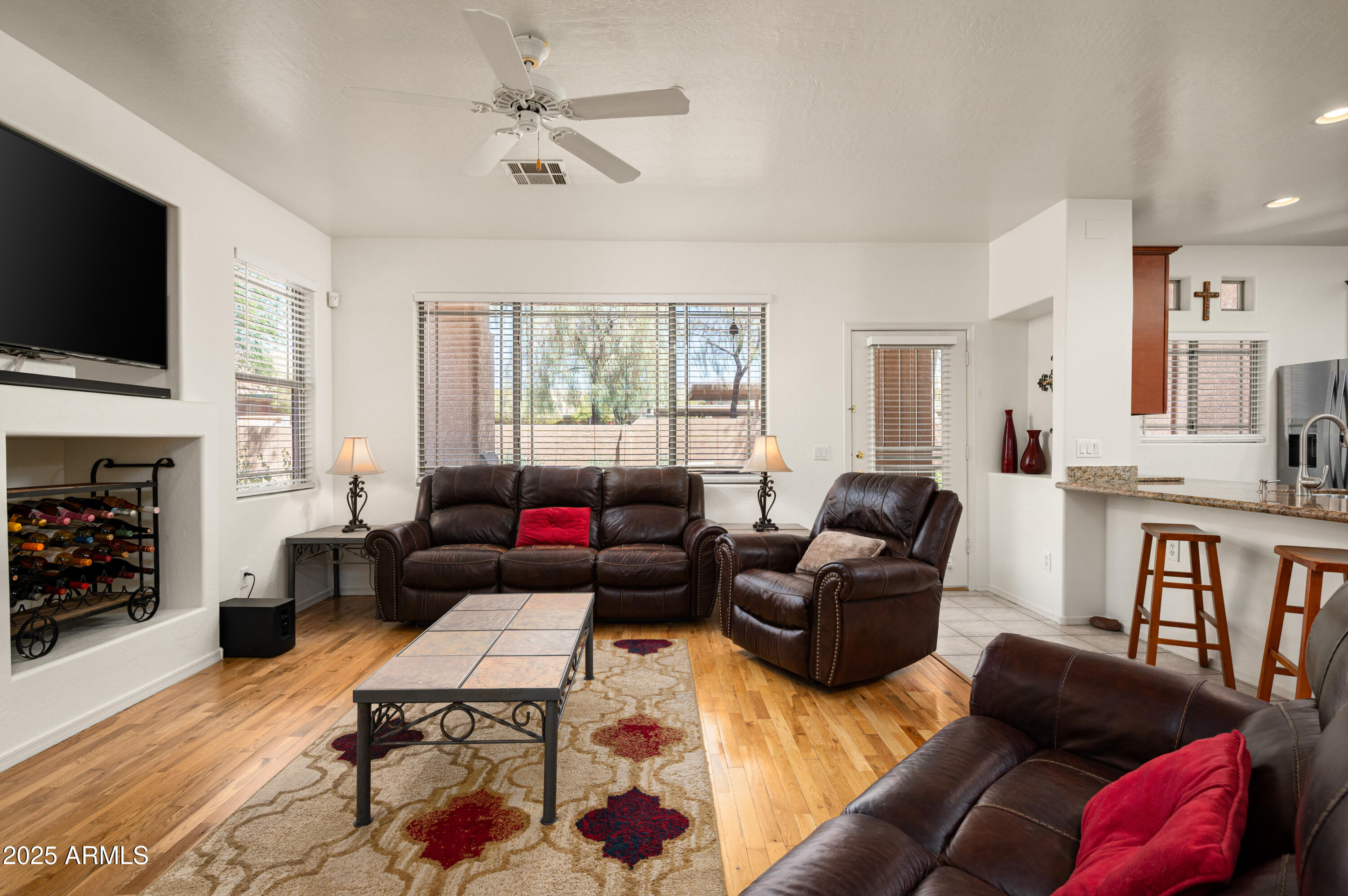 11500 E COCHISE Drive 1047