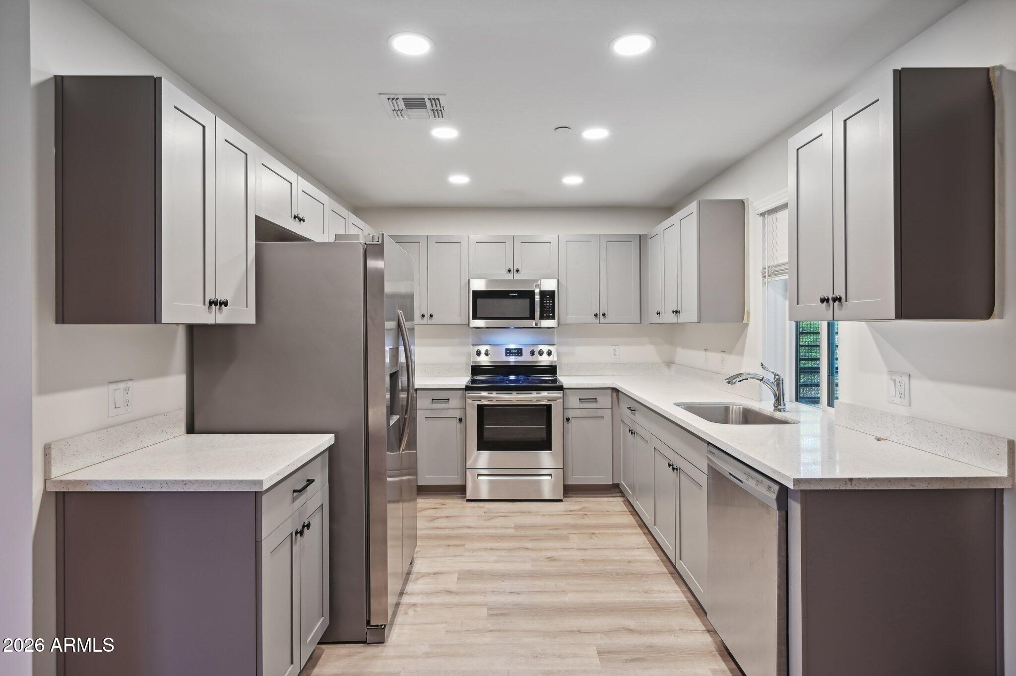 3644 E McDowell Road 101