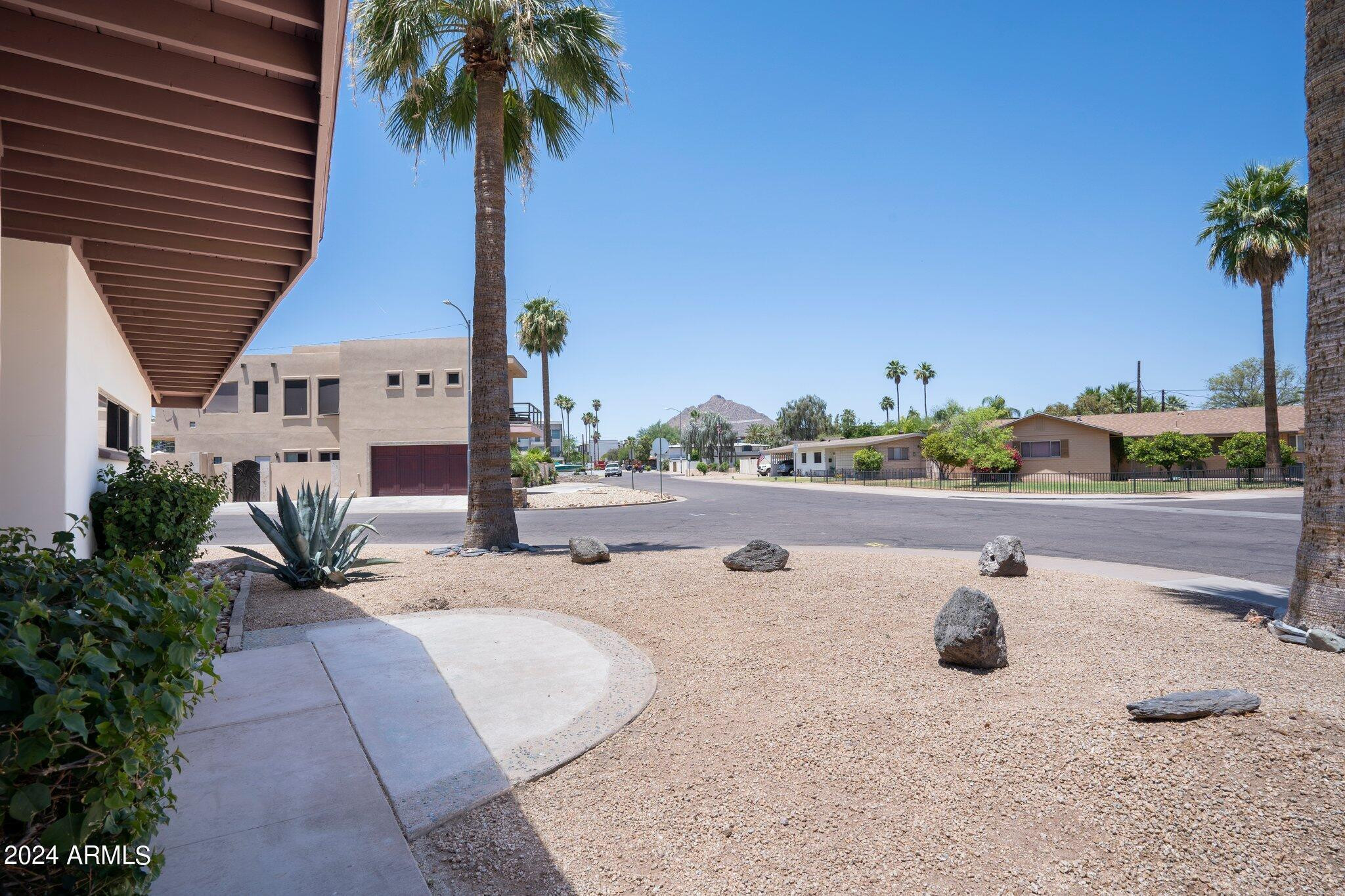 7501 E Minnezona Avenue