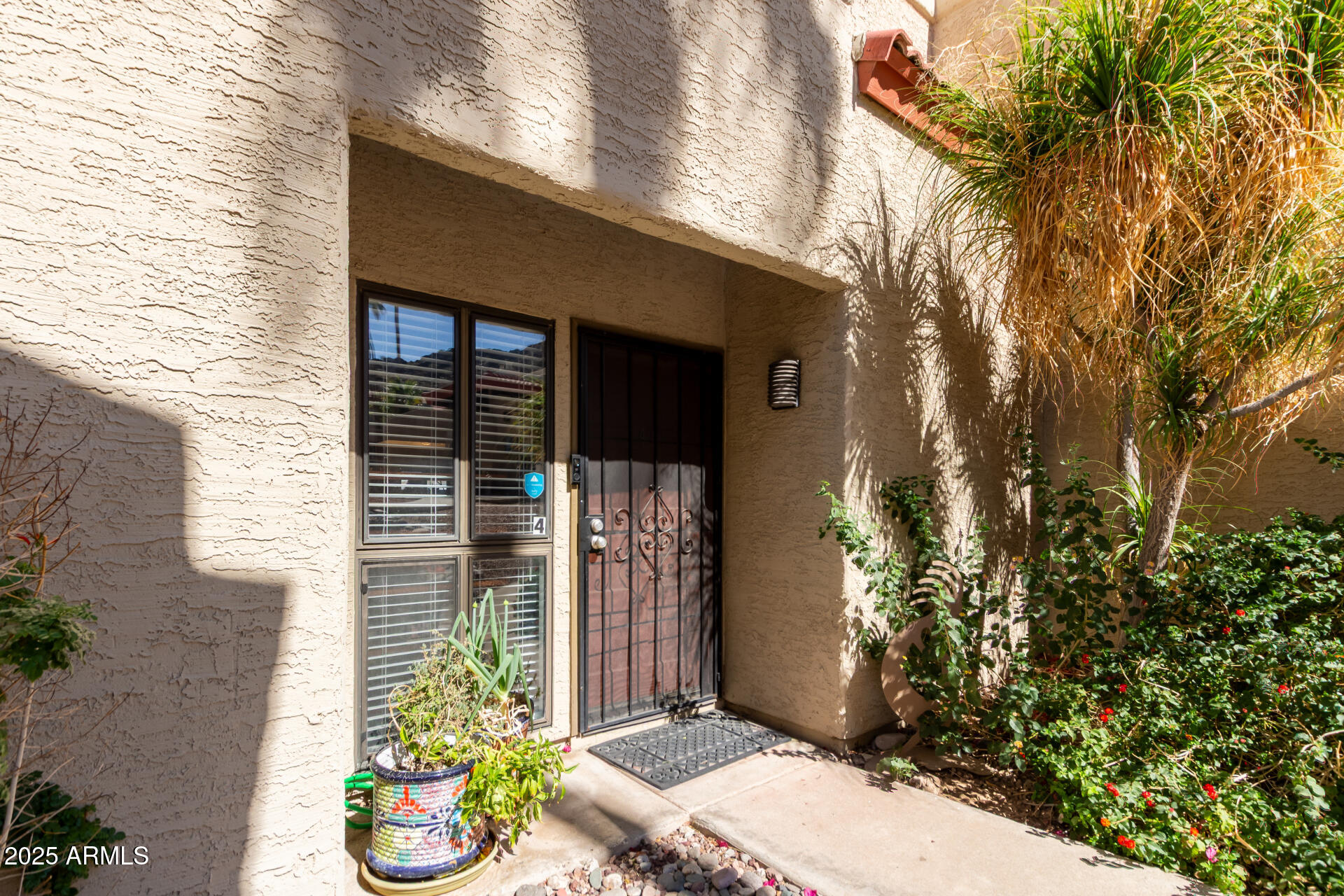 1401 E Puget Avenue 4