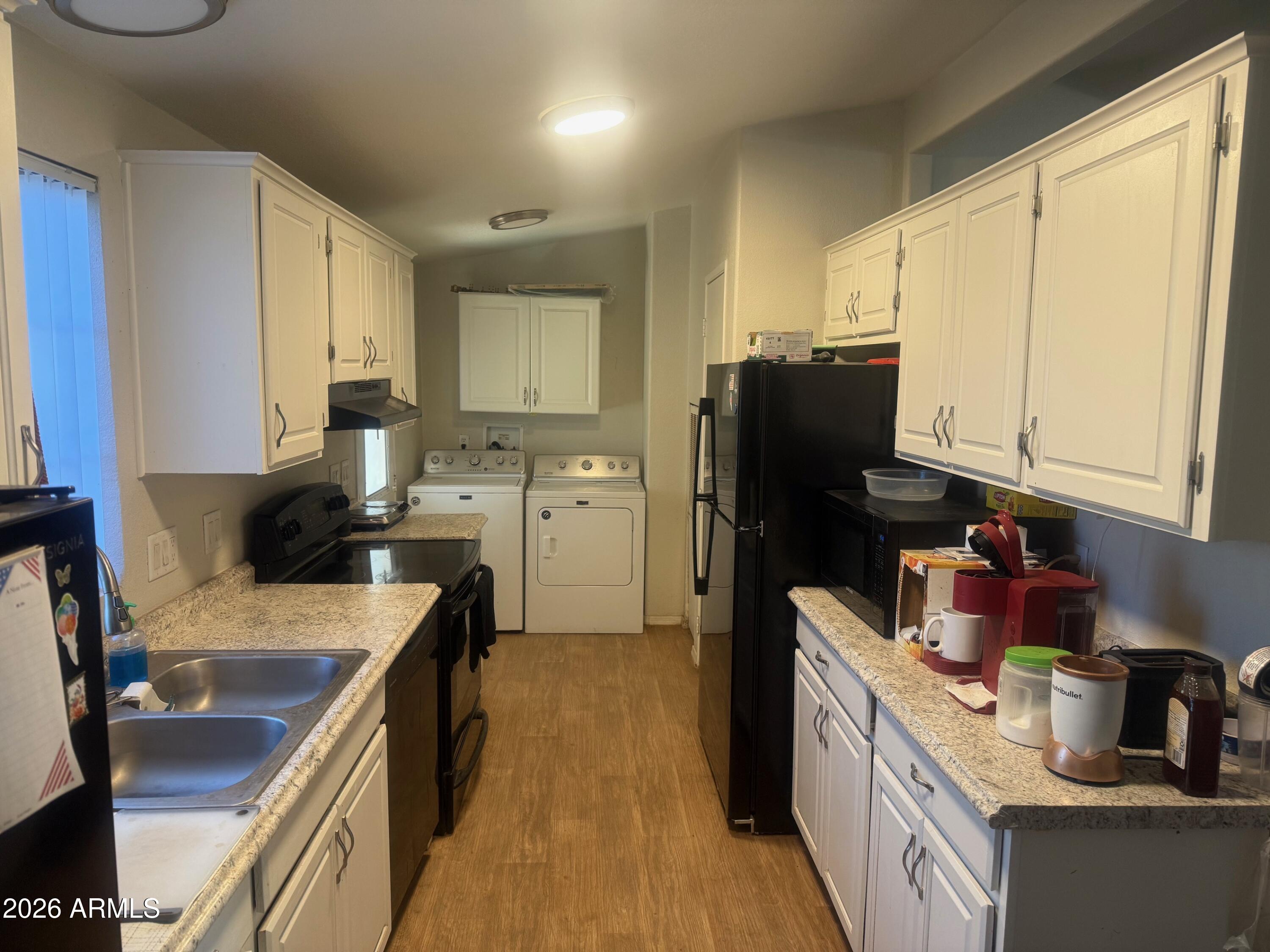 41 N MULBERRY Street