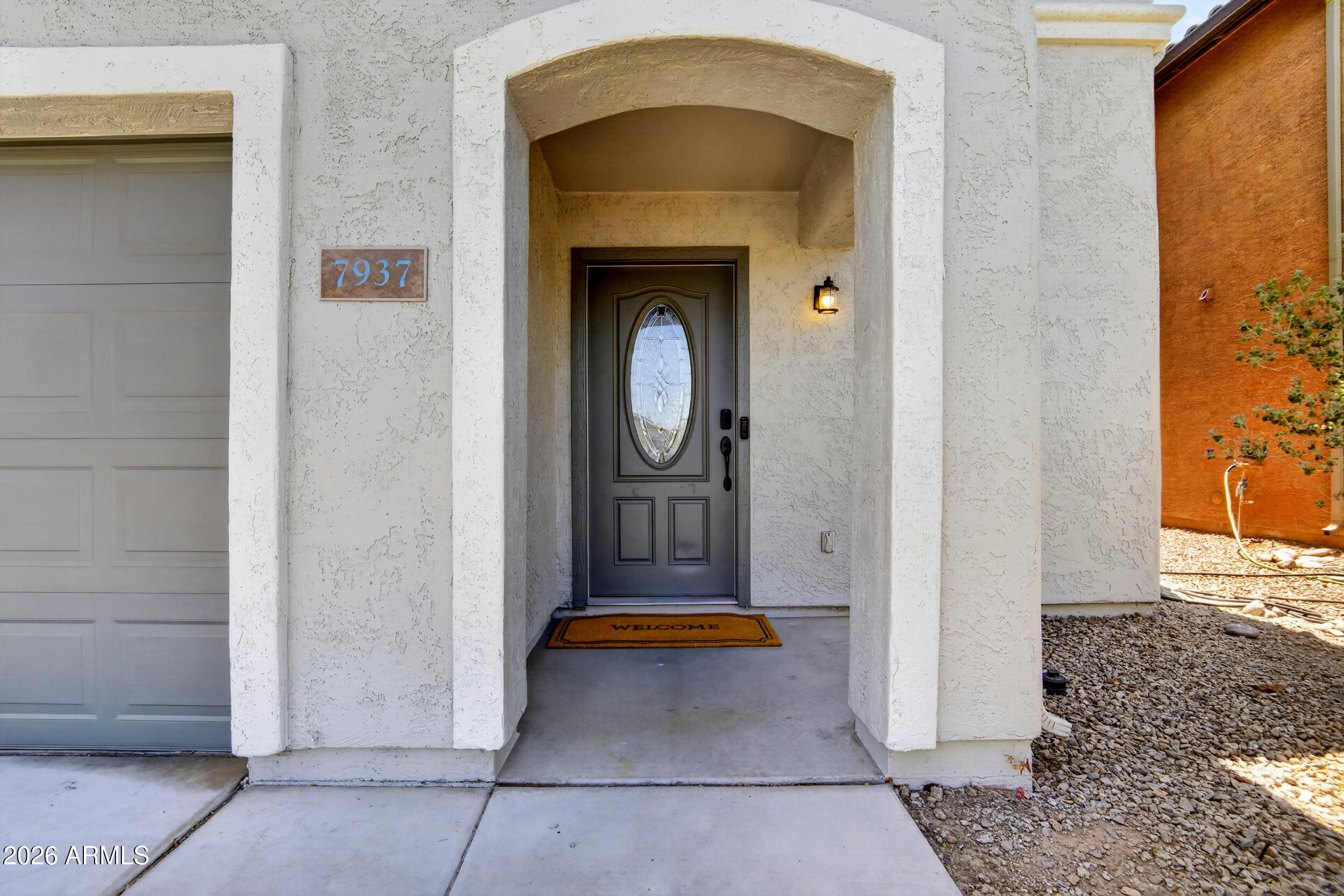 7937 W DESERT BLOSSOM Way