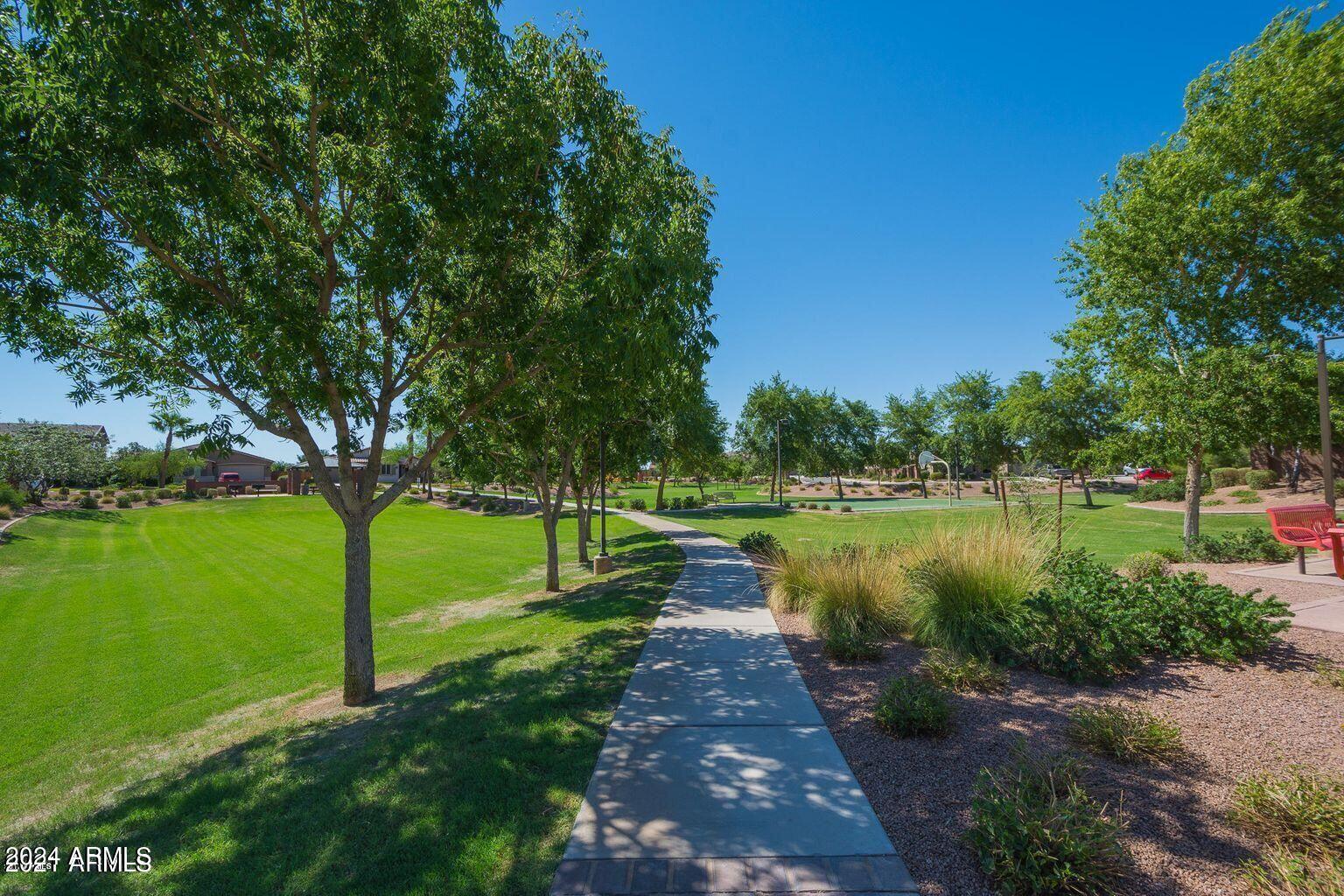 421 W LEATHERWOOD Avenue