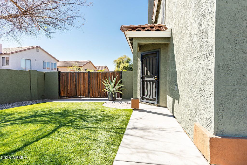 Photo of 6736 N 76th Drive, Glendale, AZ 85303 (MLS # 6999873)