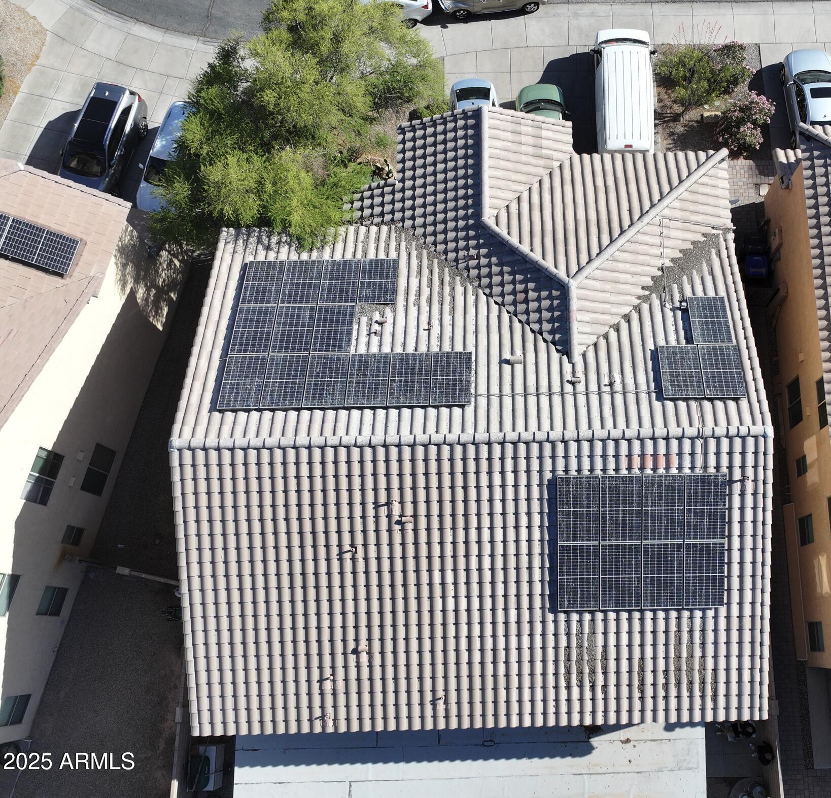 1206 W PINKLEY Avenue