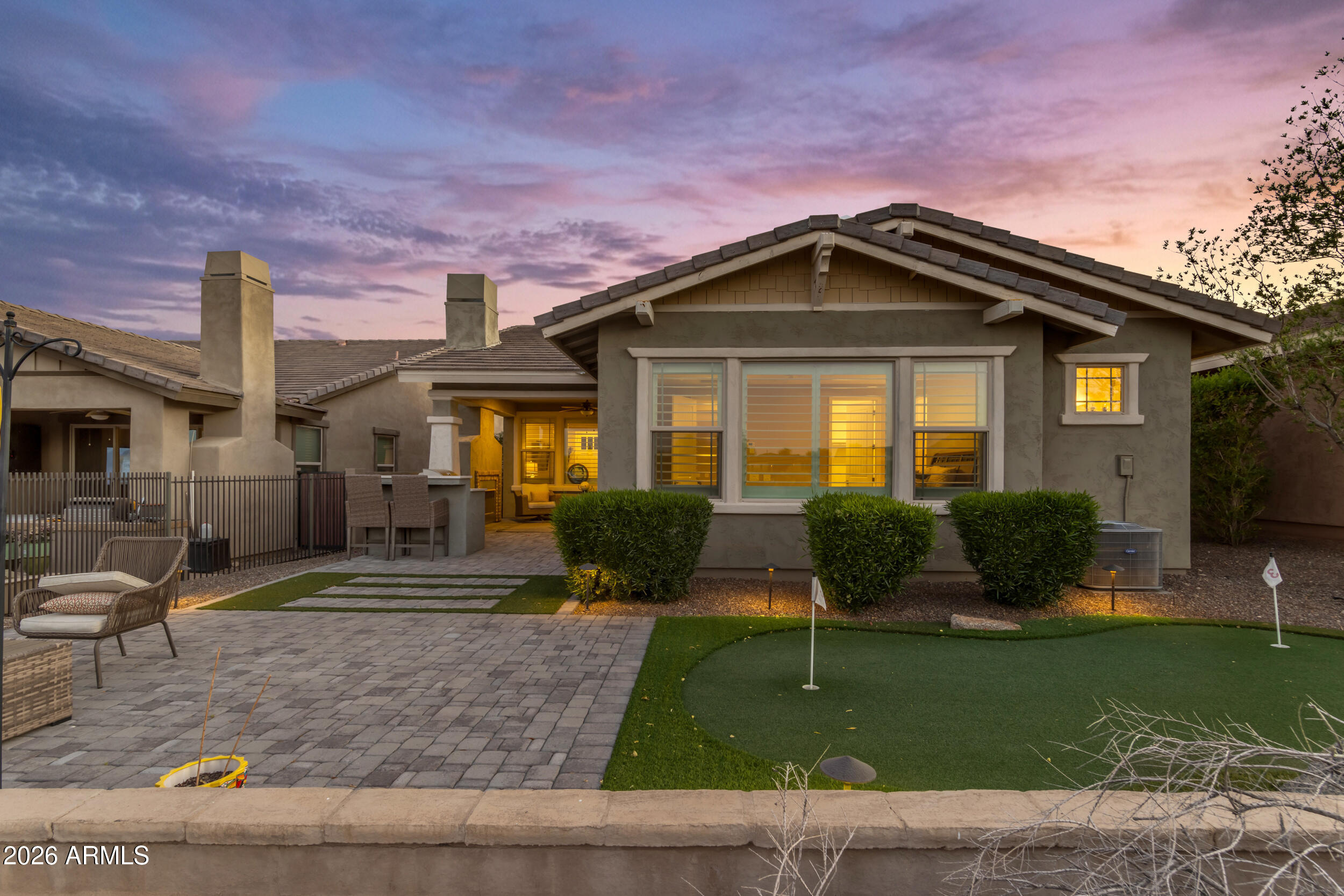 20742 W HILLCREST Boulevard