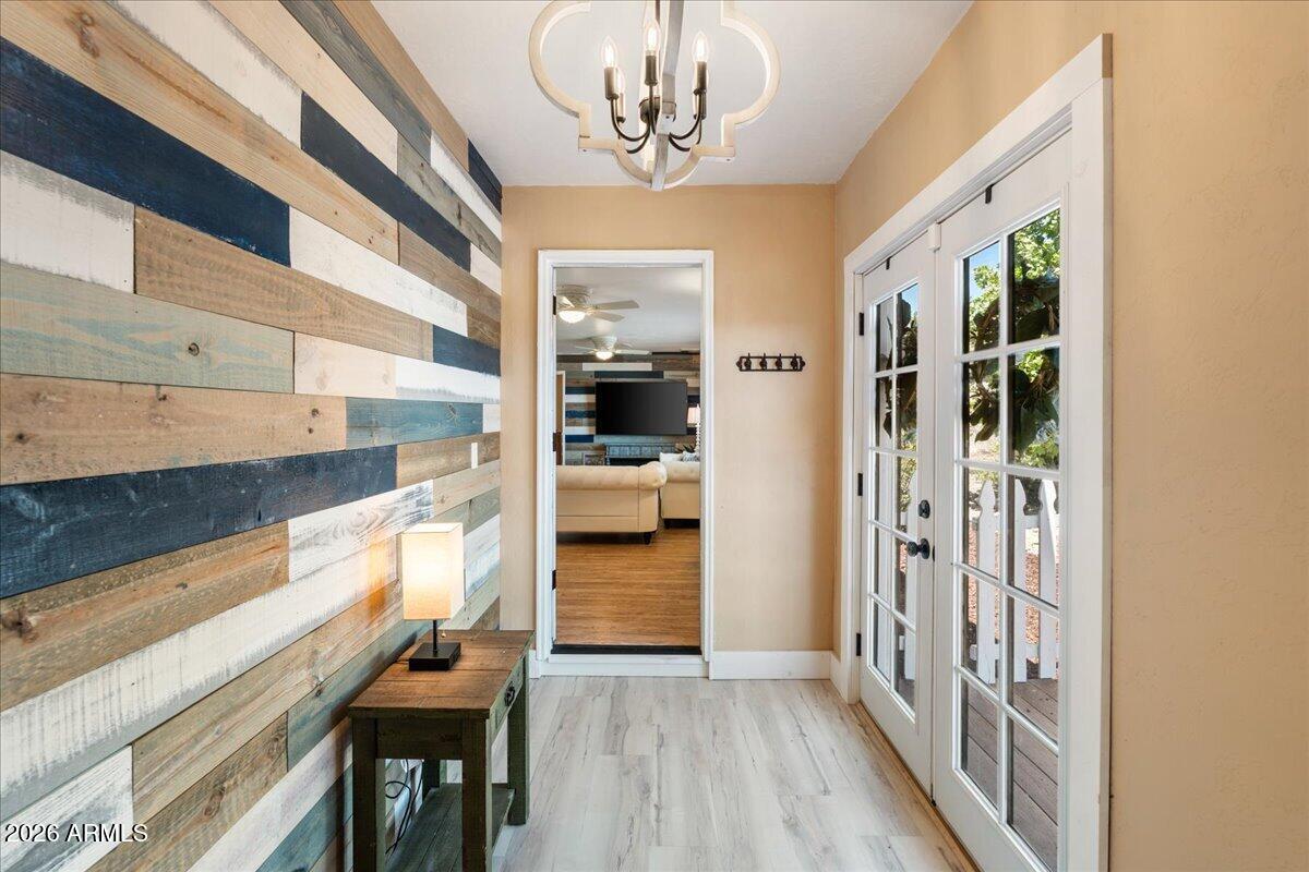 DIAMOND VALLEY ! - Residential