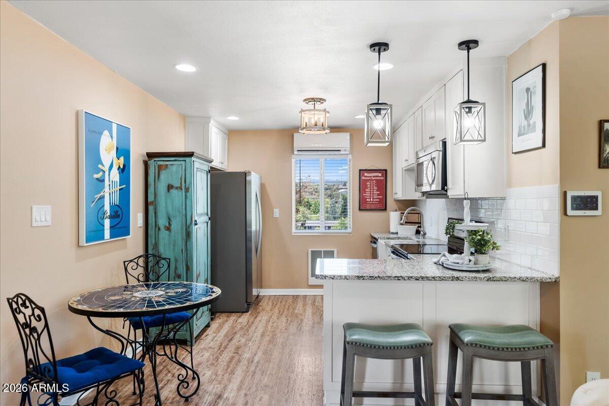DIAMOND VALLEY ! - Residential