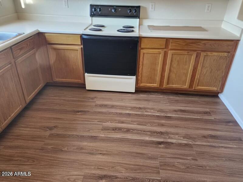 1164 N 90TH Place