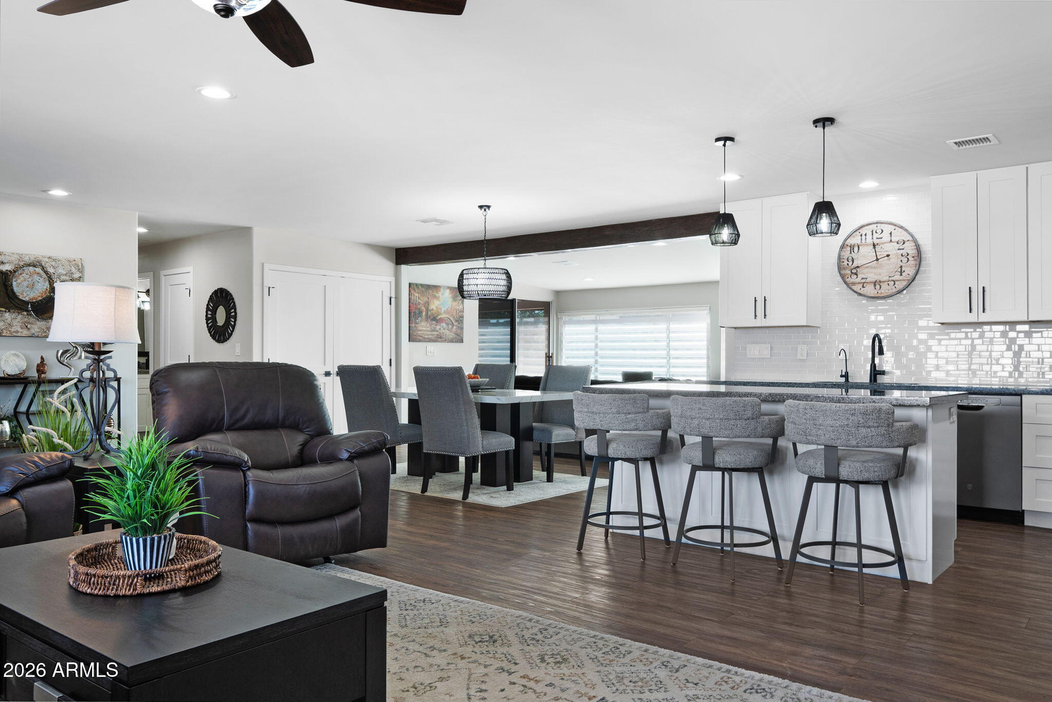 1007 LEISURE WORLD --