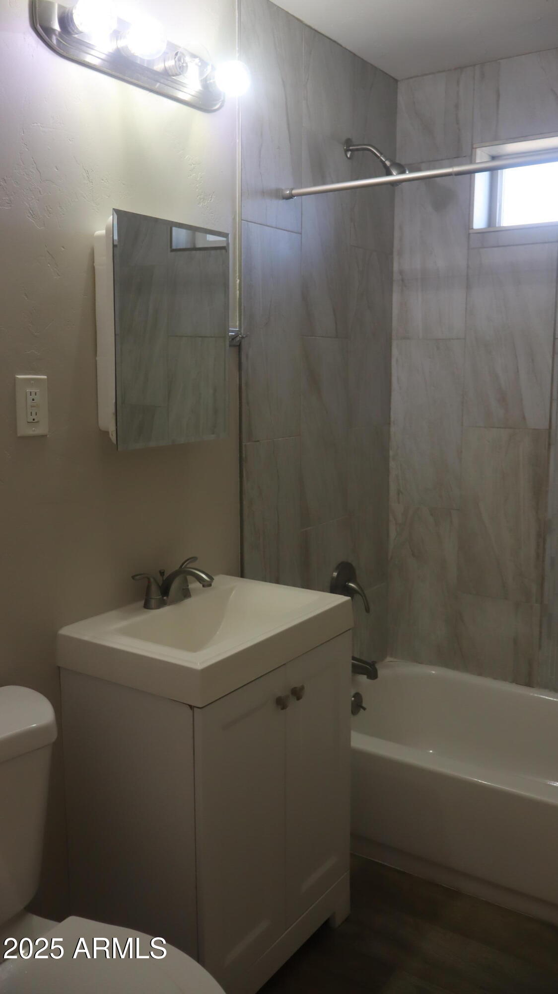 WHETSTONE VISTA - Residential