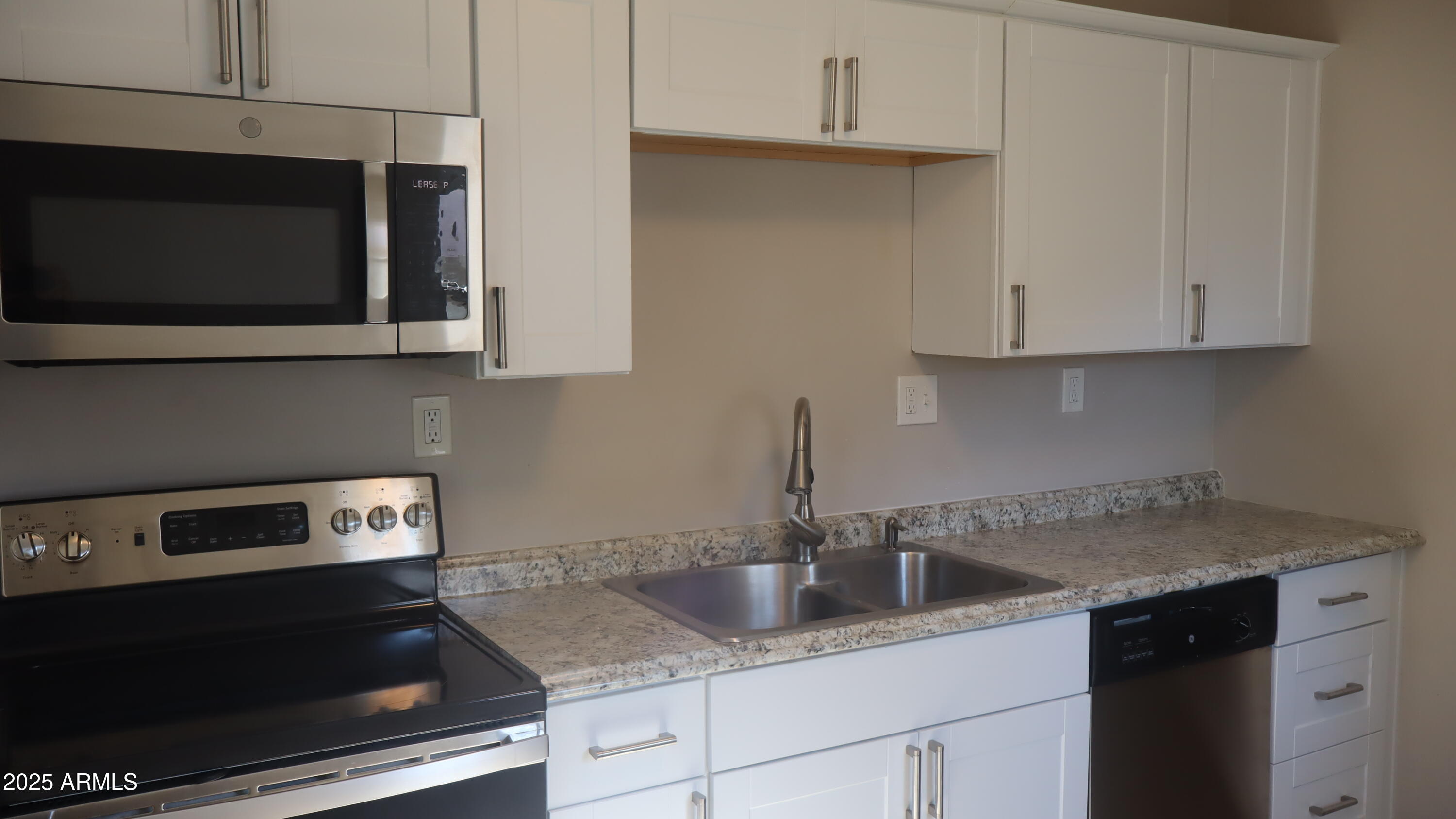 WHETSTONE VISTA - Residential