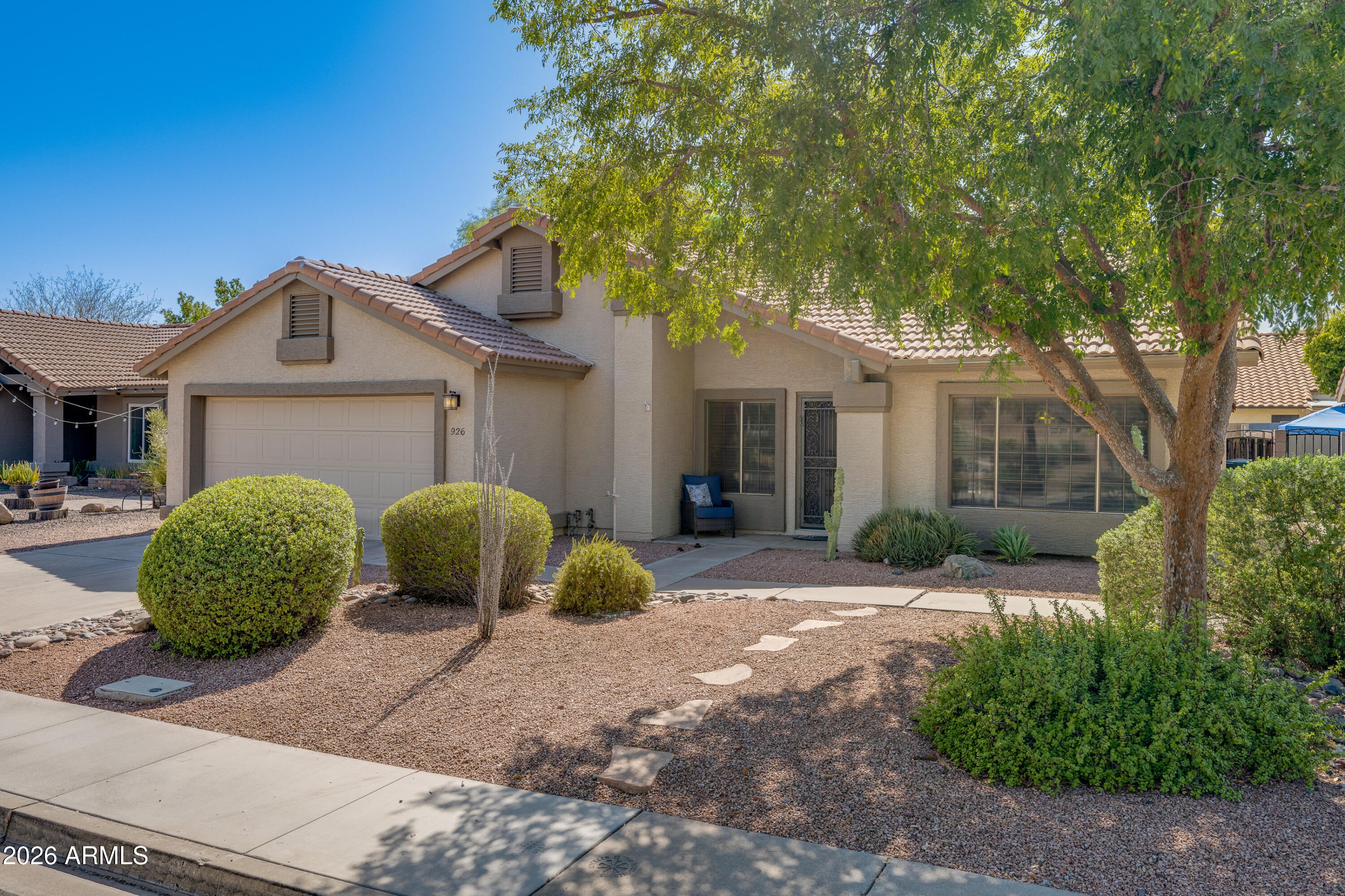 926 N SAILORS Way