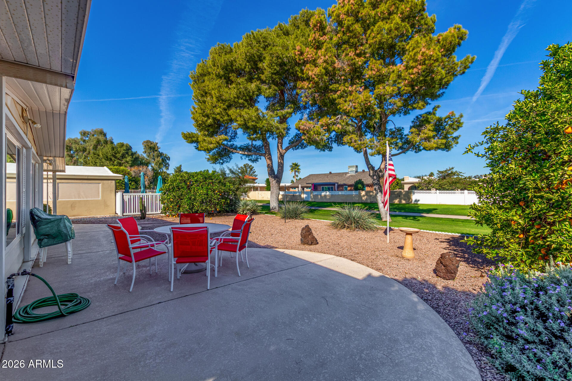 9416 E Lakeside Drive