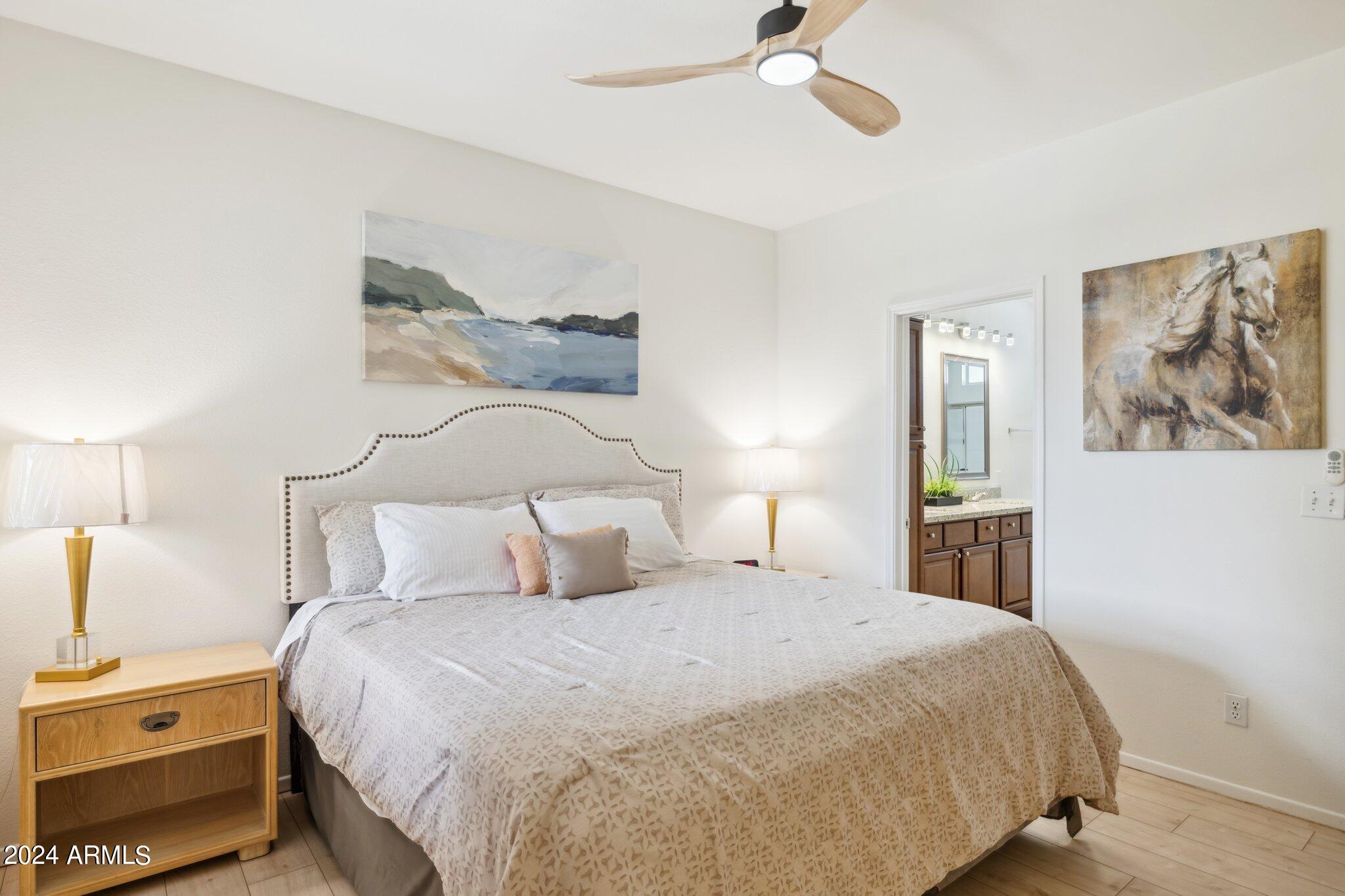 7009 E ACOMA Drive 2165