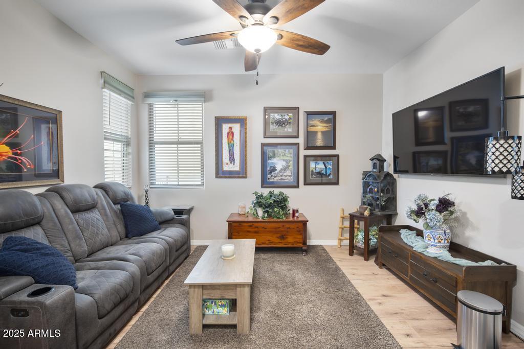 FALCON VIEW - Residential