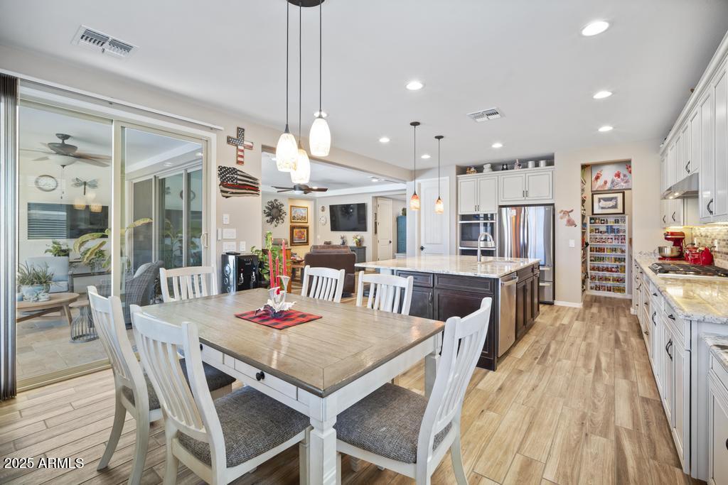 FALCON VIEW - Residential