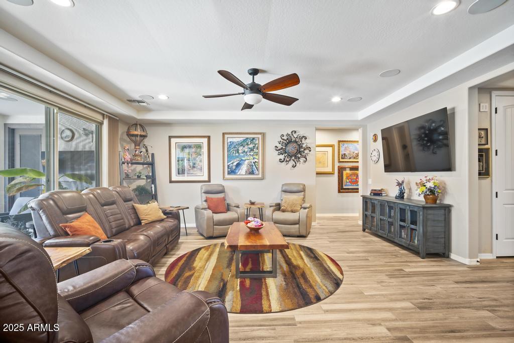 FALCON VIEW - Residential