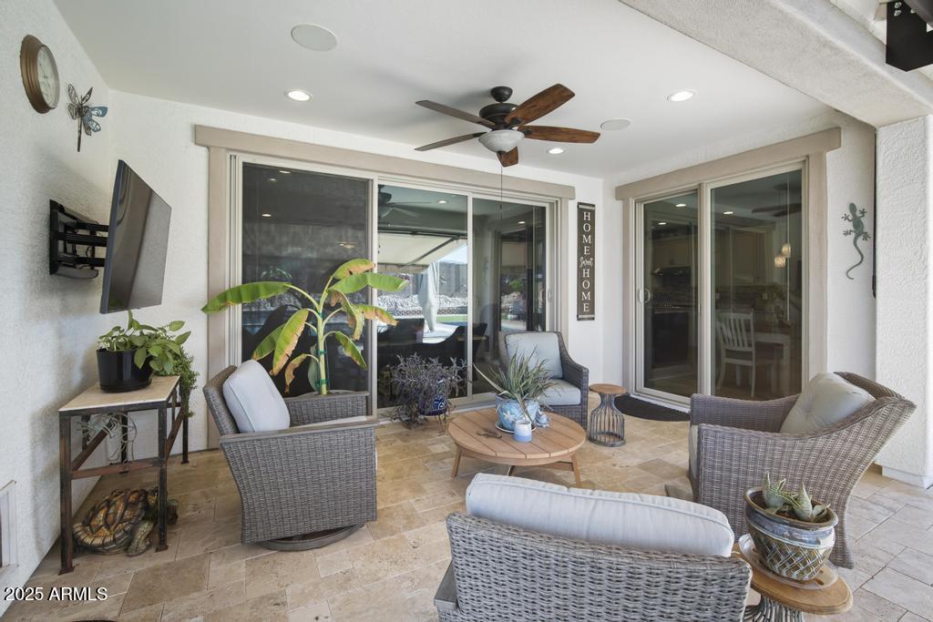 FALCON VIEW - Residential