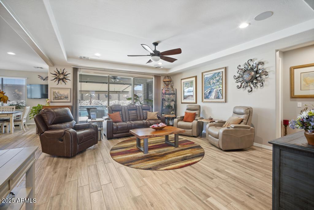 FALCON VIEW - Residential