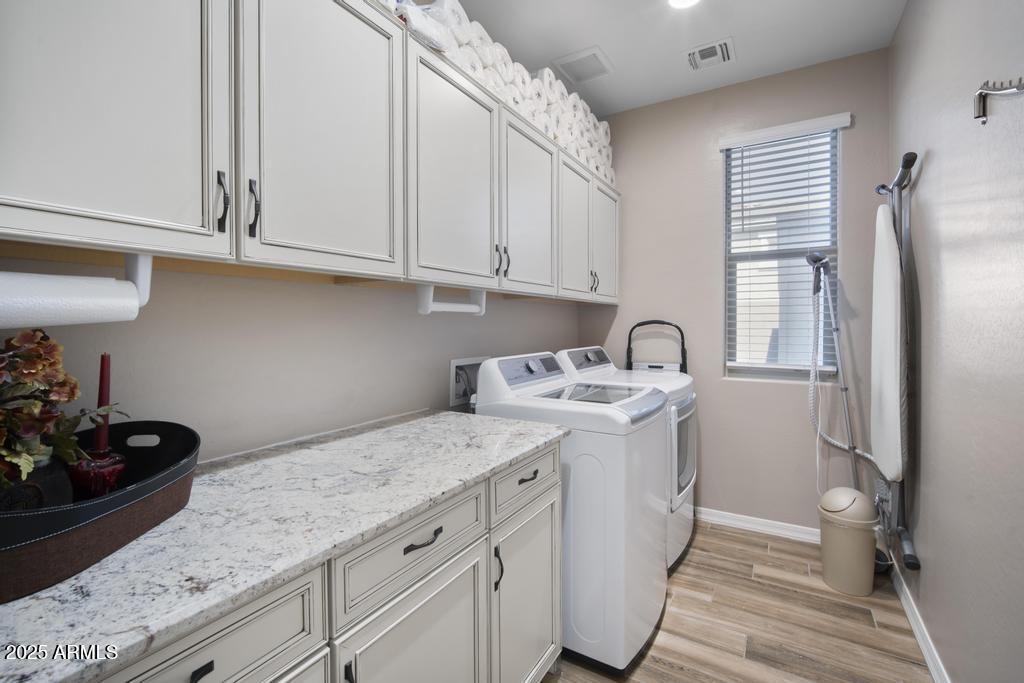 FALCON VIEW - Residential