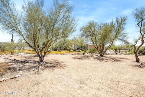 A home in Cave Creek