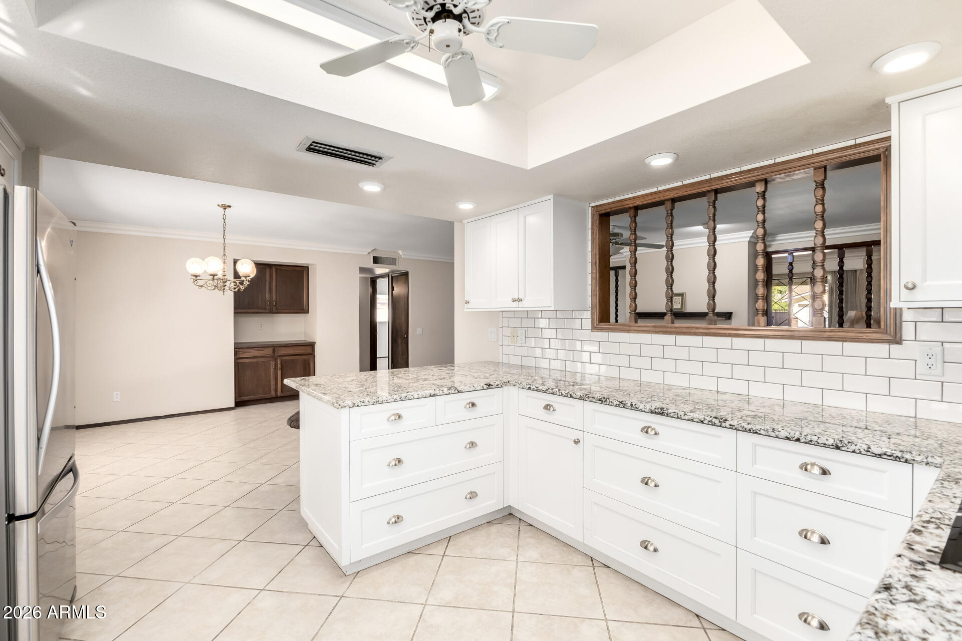 1549 E GREENWAY Street