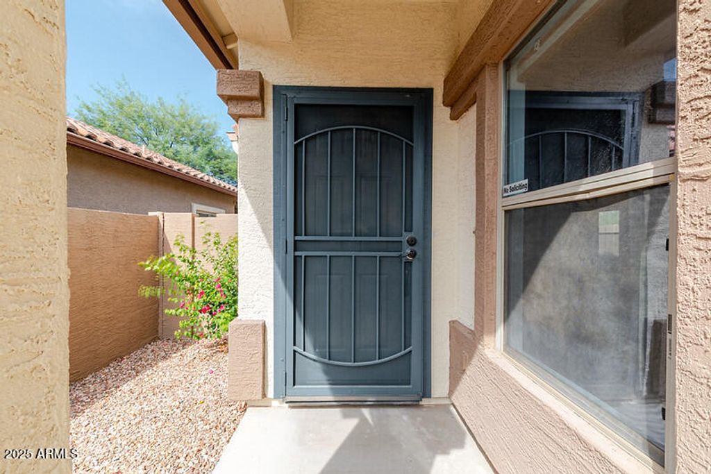 Photo of 4542 W Stoneman Drive, Phoenix, AZ 85086 (MLS # 6933972)