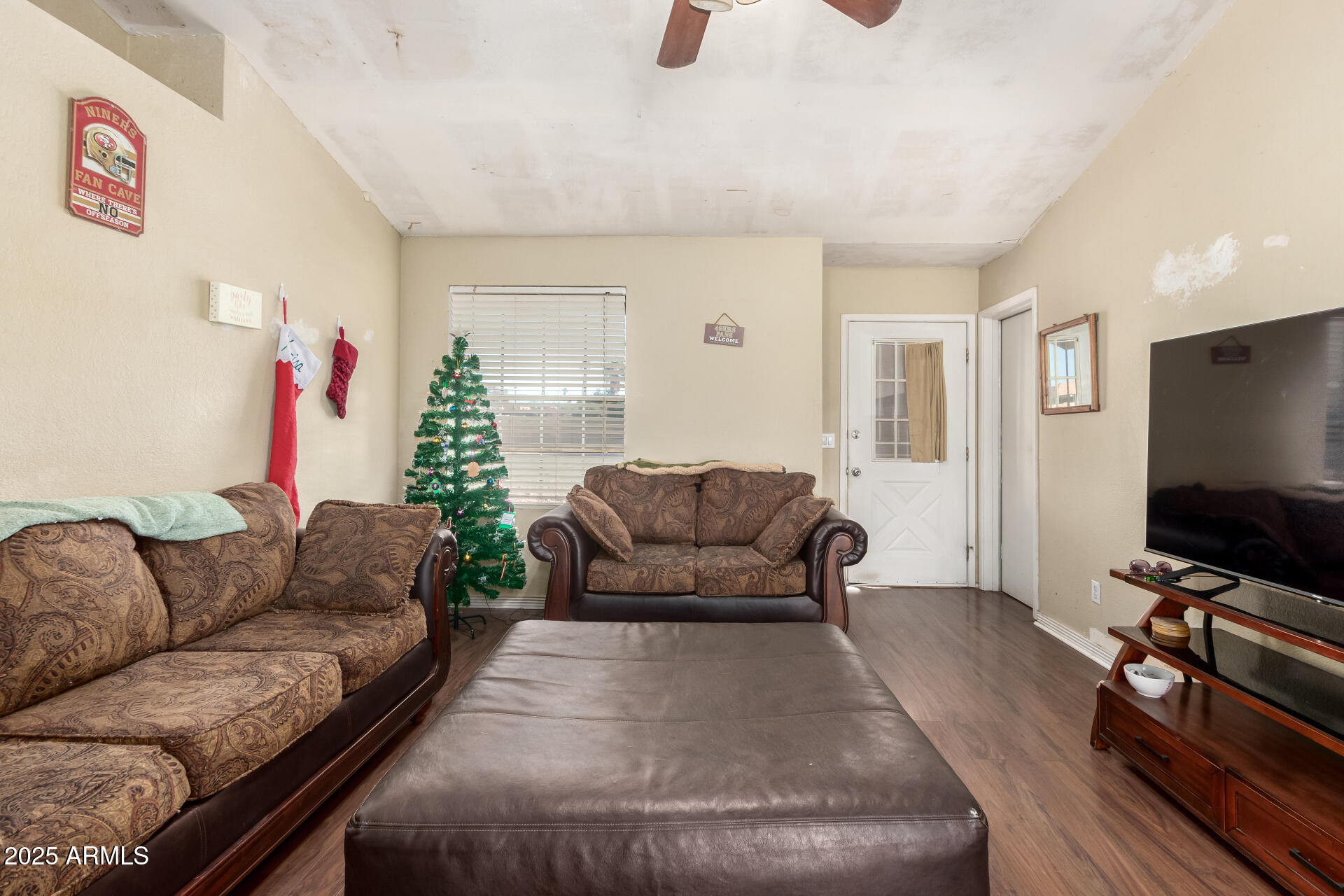 126 N COTTONWOOD Street