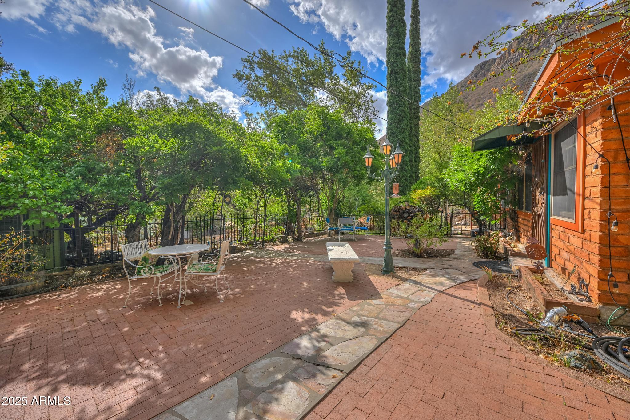 Homes 3 44 E RAMSEY CANYON Road