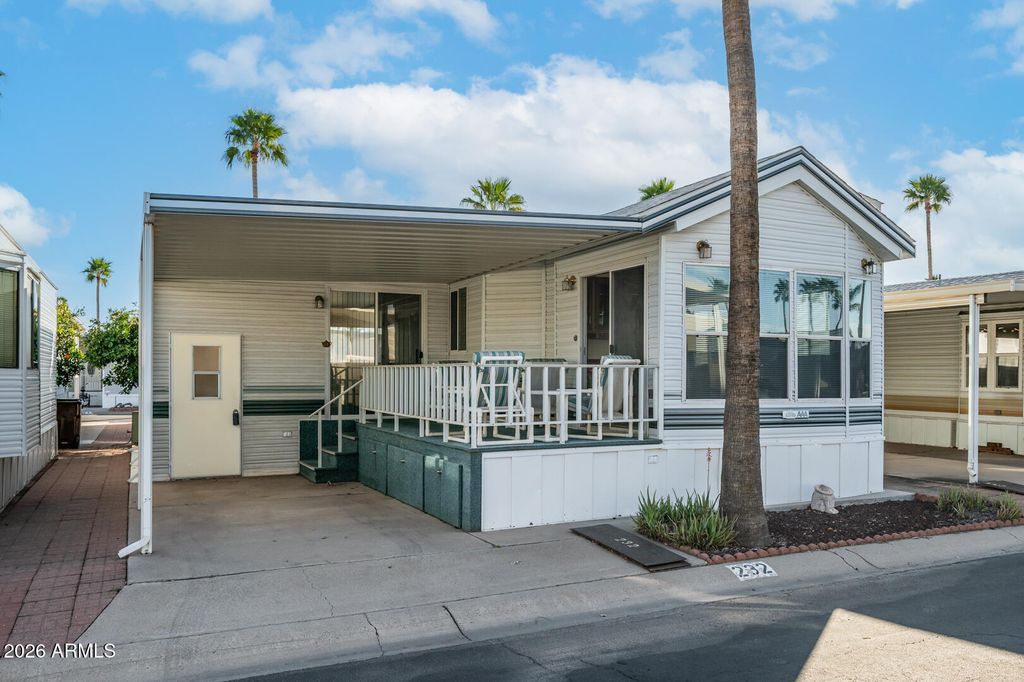 Photo of 232 Aquamarine Drive #232, Apache Junction, AZ 85119 (MLS # 6982140)