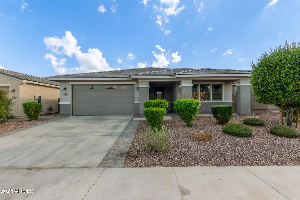 Photo of 18607 W Reade Avenue, Litchfield Park, AZ 85340 (MLS # 6919760)