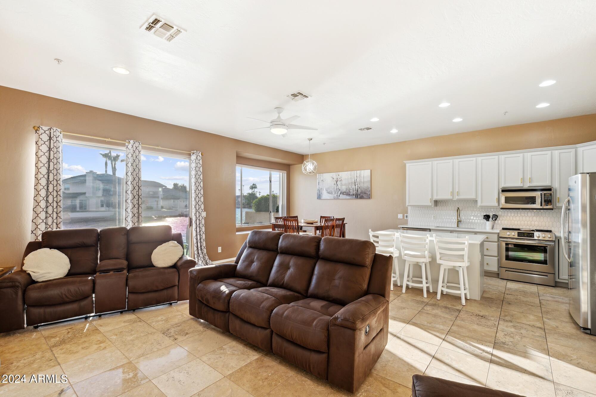 1438 W CORAL REEF Drive