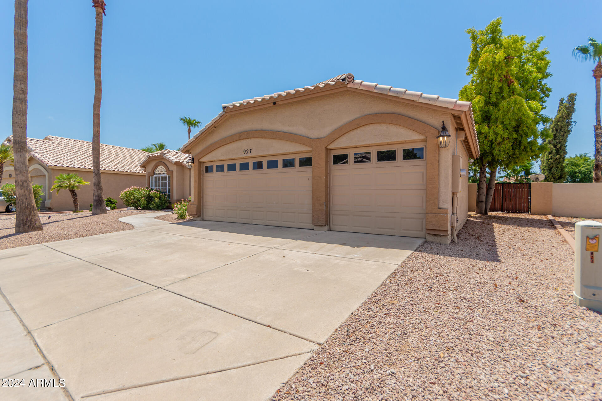 927 W Grand Caymen Drive