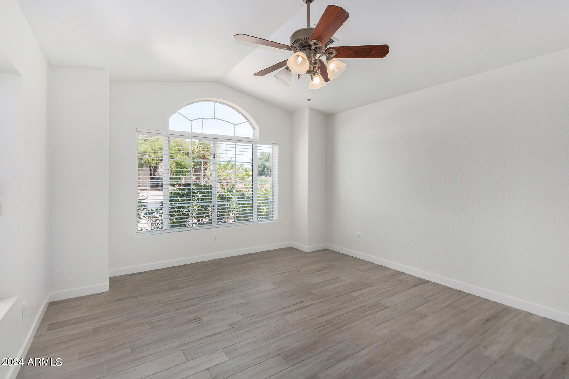 927 W Grand Caymen Drive