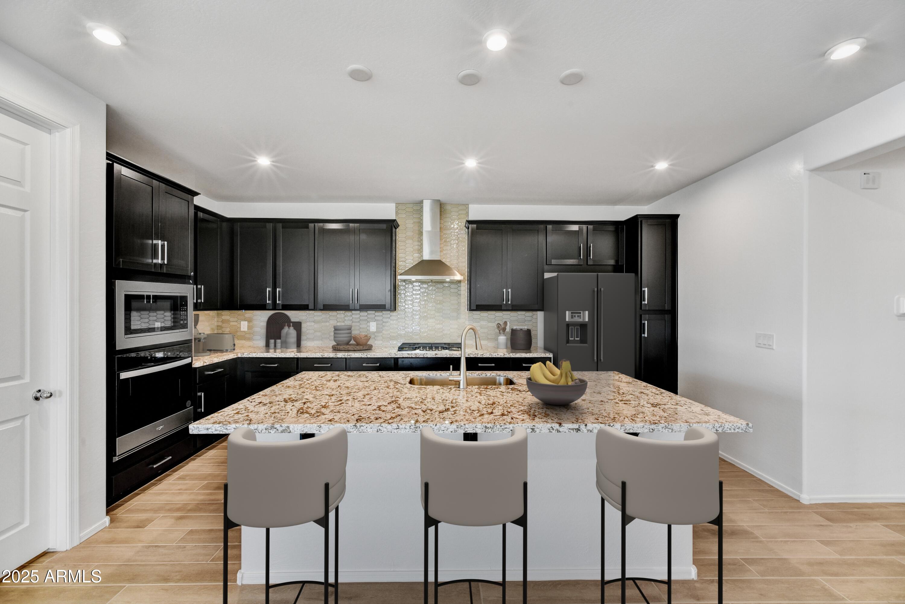 18950 W STELLA Avenue